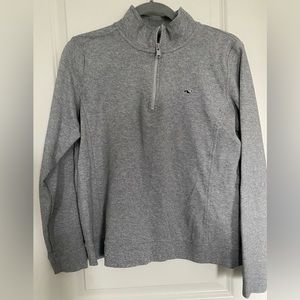NWOT - Vineyard Vines, size M, grey quarter zip sweatshirt